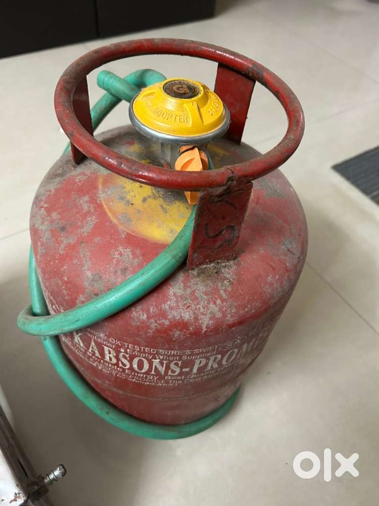 Gas Stove abd Cylinder