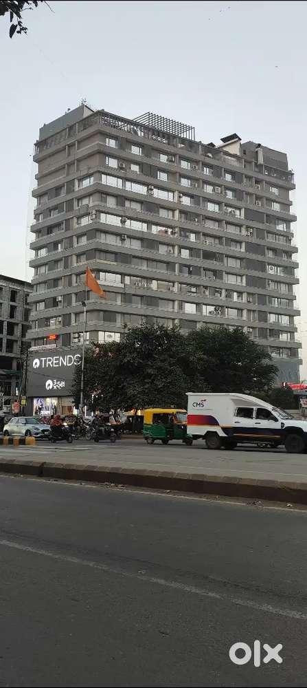 FULLY FURNISHED OFFICE FOR RENT AVAILABLE