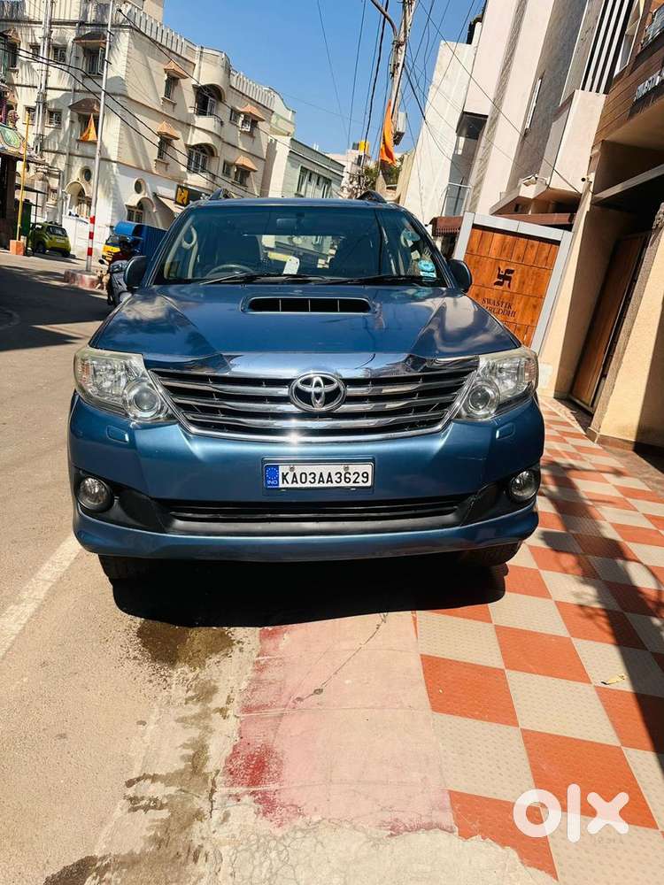 Toyota Fortuner 3.0 4x2 Automatic, 2012, Diesel