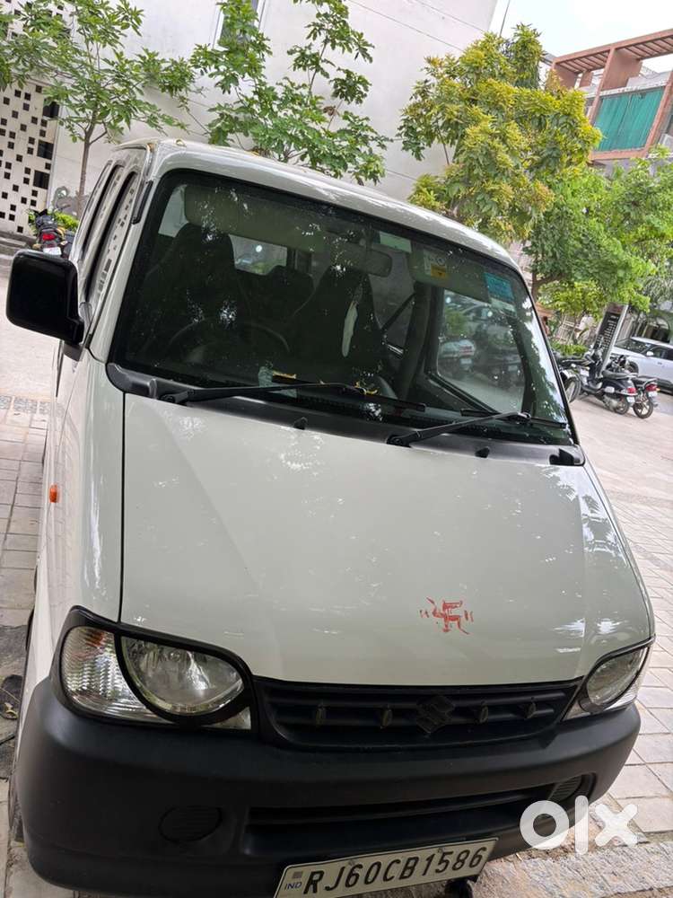 Maruti Suzuki Eeco 2024 Petrol Well Maintained