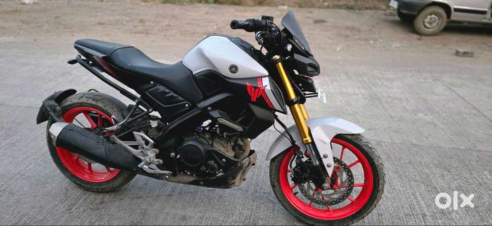 Yamaha mt 15  model 2023 km 16000