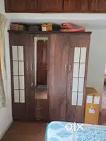 Wordrobe (With mirror)