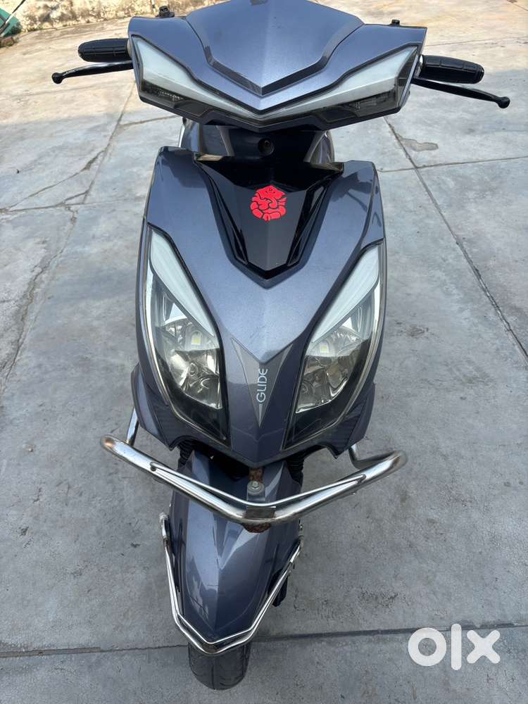 New condtion electric scooter