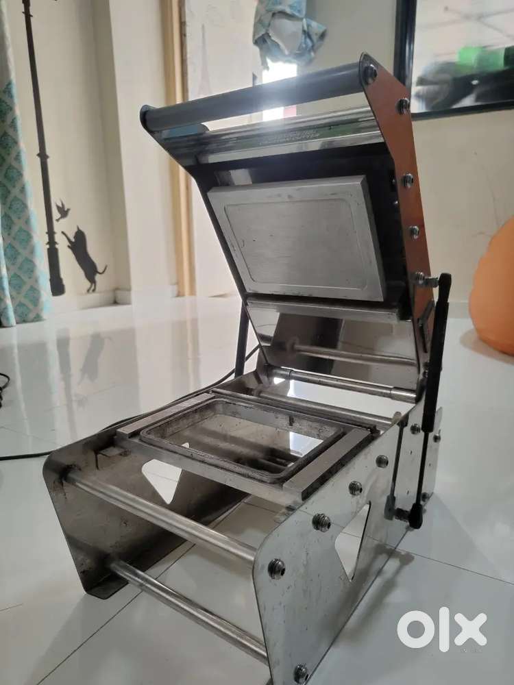 Container Packaging Machine