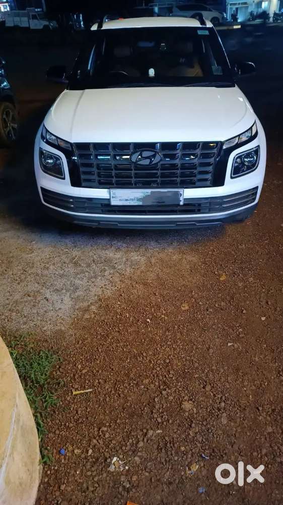 Hyundai New Venue 2024 Petrol Good Condition