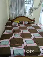 Single room with restvroom for rent