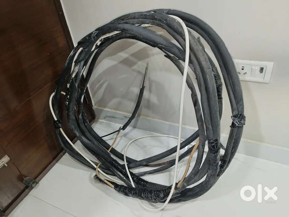 AC Copper pipe in new condition..Rs 600 per meter