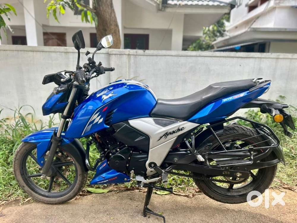 Apache RTR 160 4v