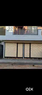 Well furnished SHOP FOR RENT