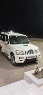 Mahindra Scorpio 2013 Diesel 105000 Km Driven