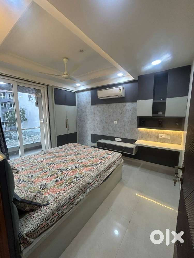 3 BHK specious and modern flats with modern aminities