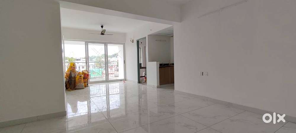 2 BHK Flat for Rent at Karamana – ₹16,000 + Maintenance