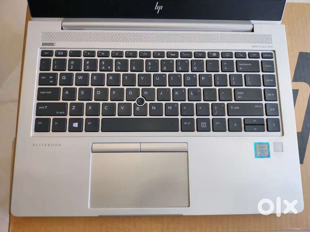 CORE i7 - 8th Gen. - 8GB RAM / 256GB SSD / Ultra Slim - DELL -