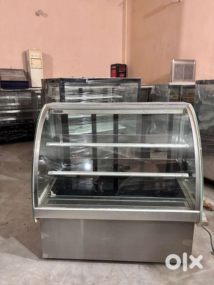 Celfrost air cool counter fridge
