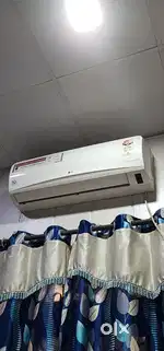 Lg dual inverter Ac 1.5 ton mint condition less used with bill 4 sale