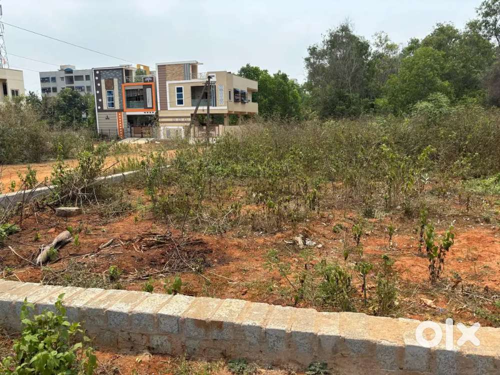 Pendurthi sujathanagar 1km distance arch ready to construction