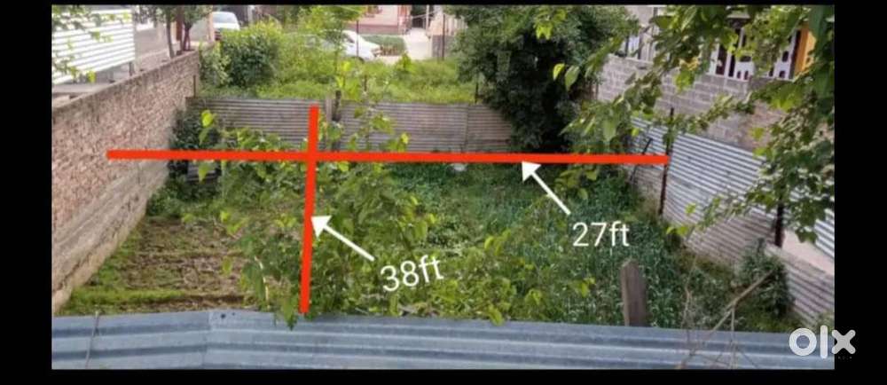3.75 Marlas of Milkiyat Land in Baghat Srinagar adjacent to road
