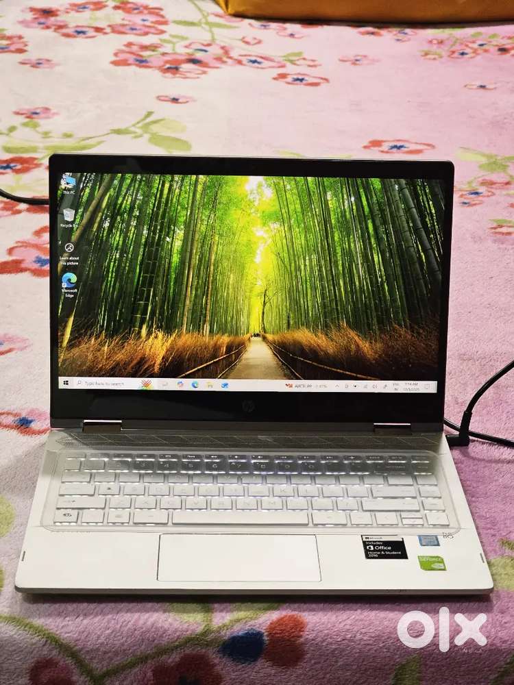 HP Pavilion X360 Touch 8GB RAM 1024+512SSD