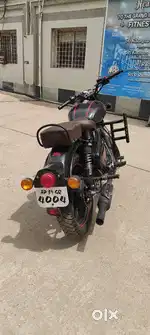 Royal Enfield 2020 model black red