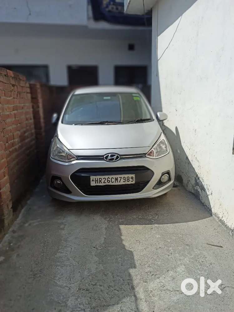 Hyundai Grand i10 2015 Diesel 69000 Km Driven