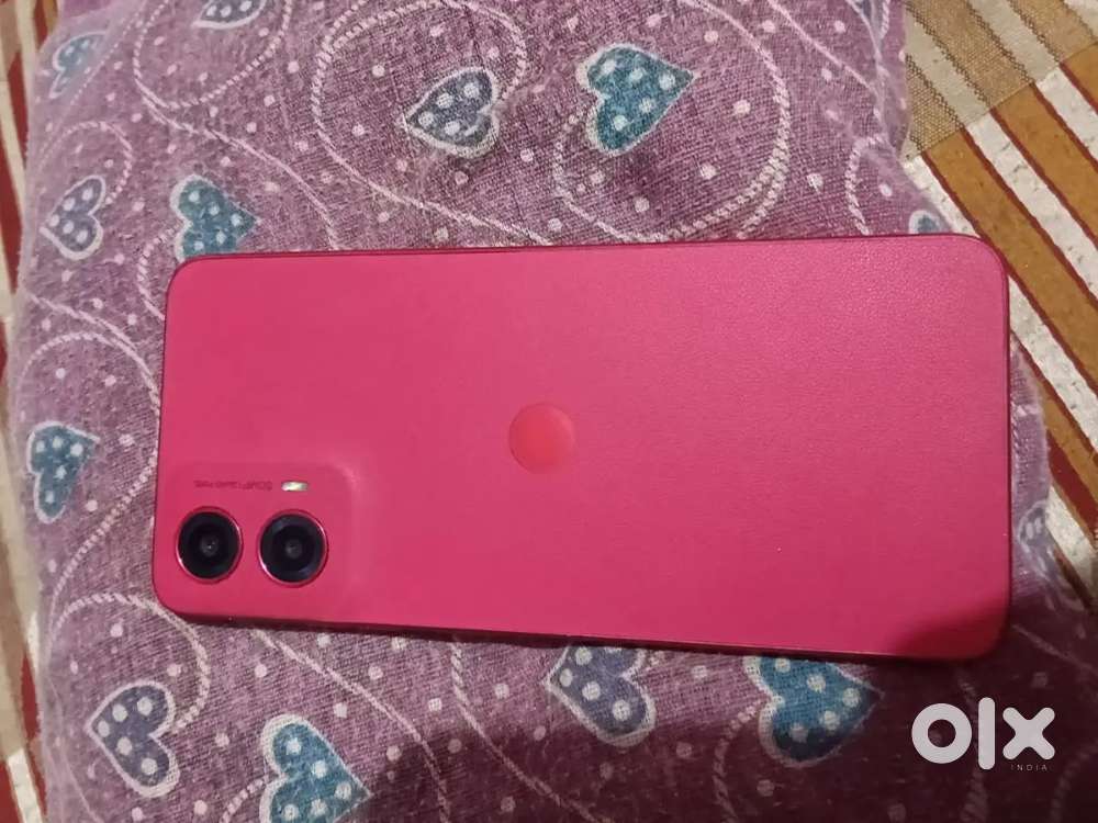 Moto g 45.  Rem. 8.    18