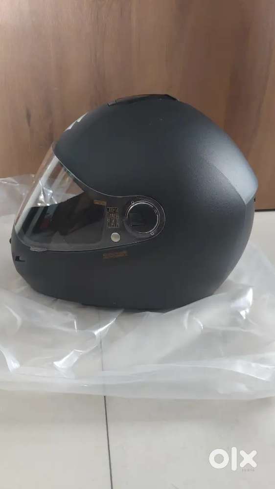 Unused, Brand New Original Suzuki Steelbird Full face helmet @ 699