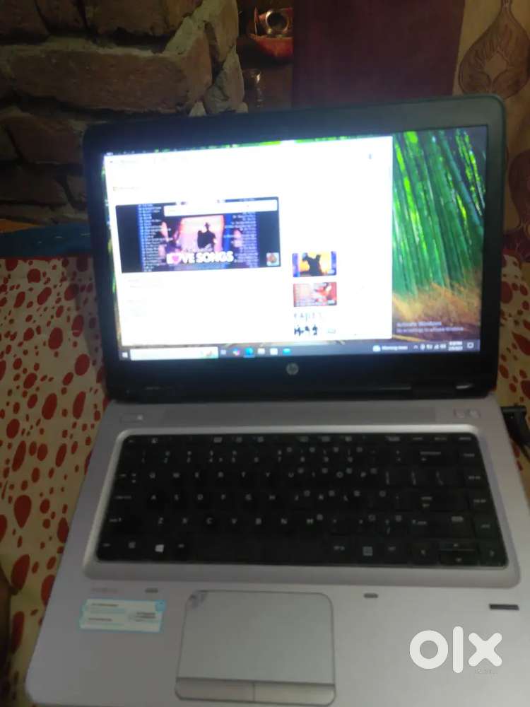 Laptop         hp