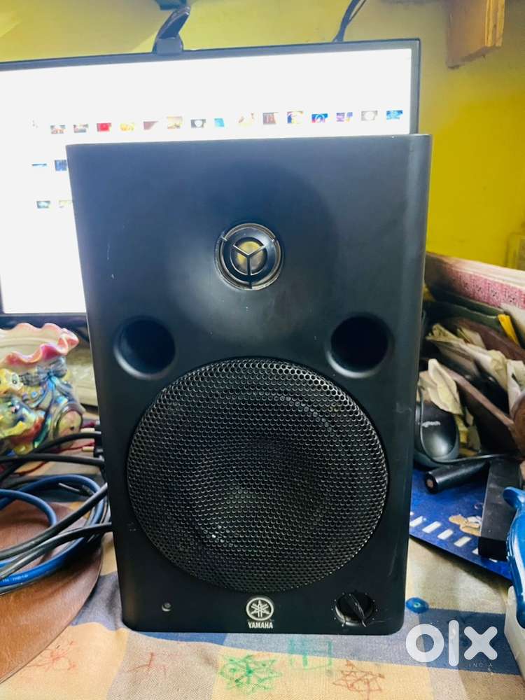 YAMAHA studio monitor
