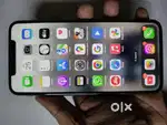 Iphone Xs max 512 gb battery health 79