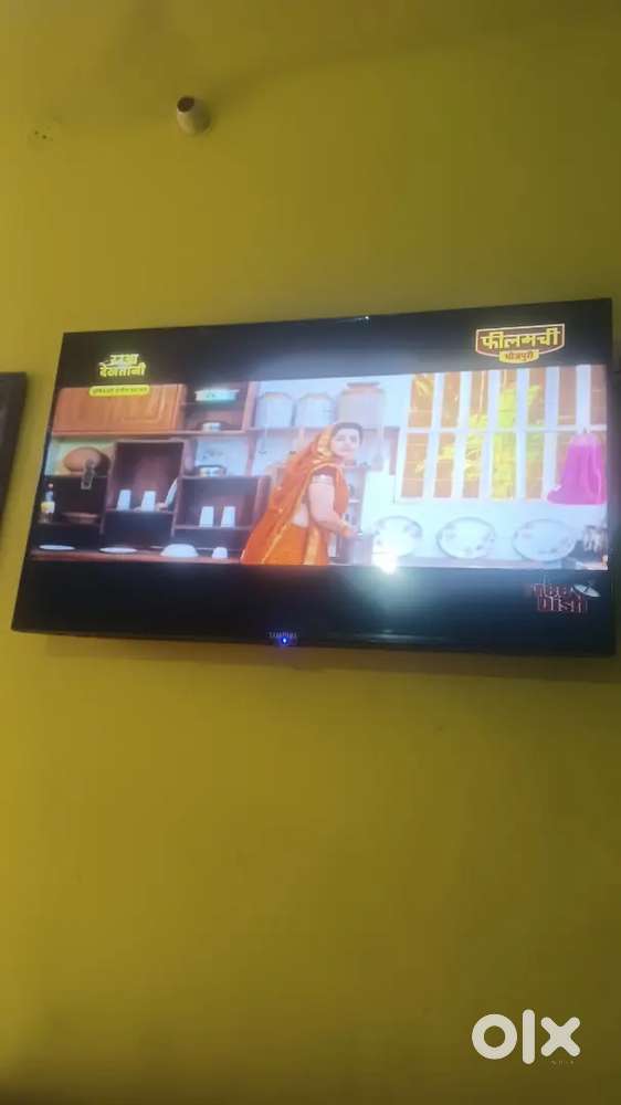 Lcd TV 43 inch कोई प्रॉब्लम नहीं है मुझे 52 इंच लेकर आना है