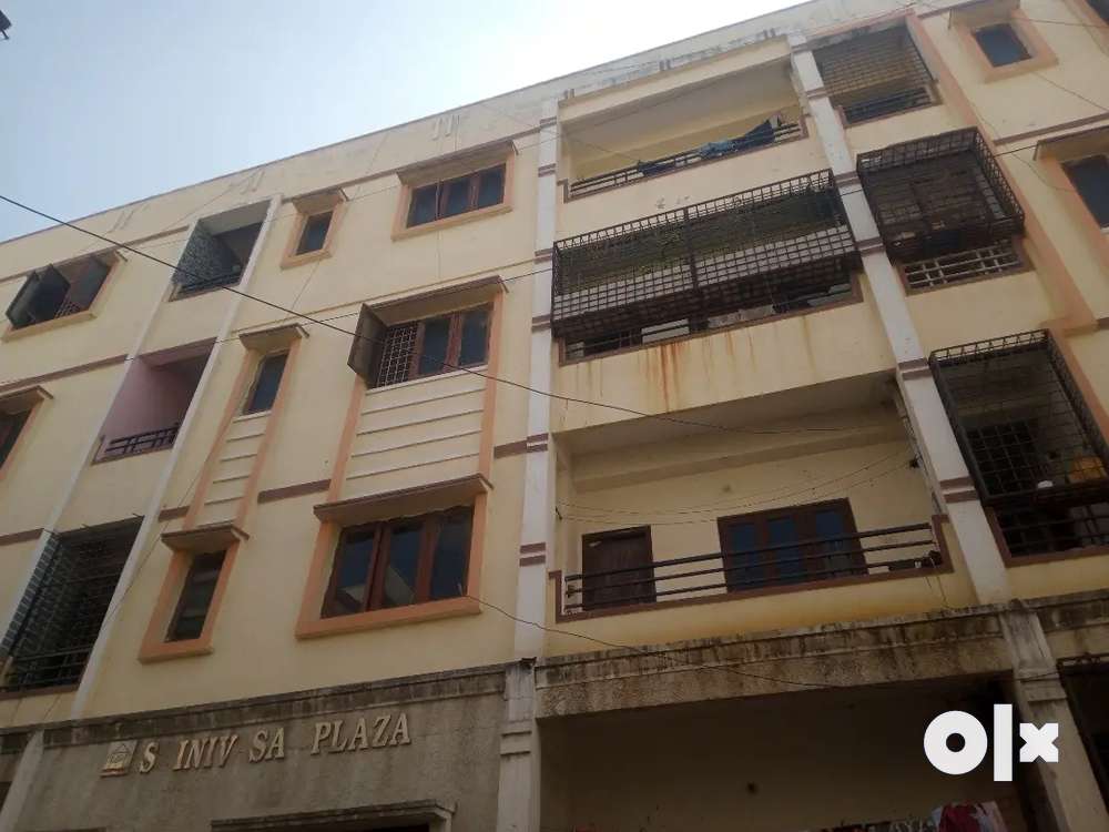 APARTMENT 2BHK FOR IMMEDIATE SALE.