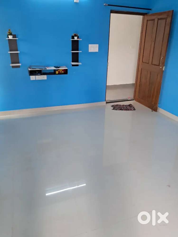 Semifurnished 1bhk flat dabolim airport landing area
