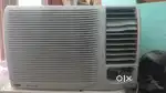 Window ac hai  carrier  good condition chalu halat me hai