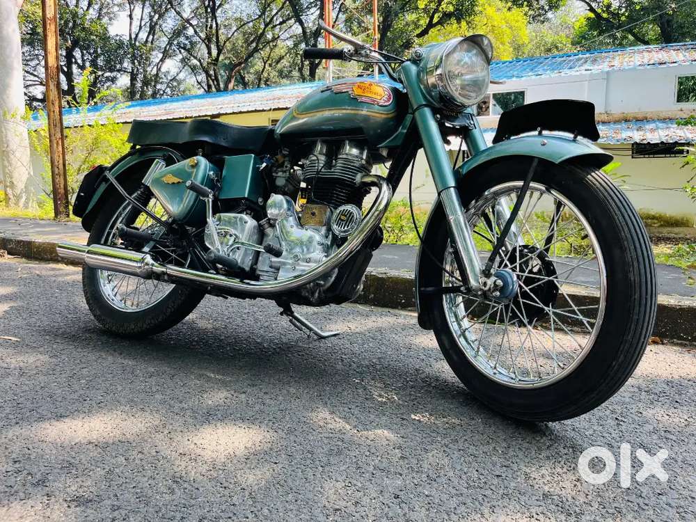 G2bullet made in England 1969 modal mp passing