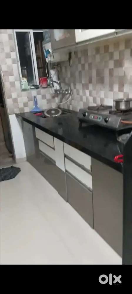 Available 2bhk flat for rent