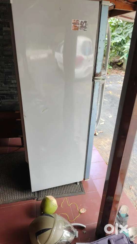 Lg fridge  kottyam