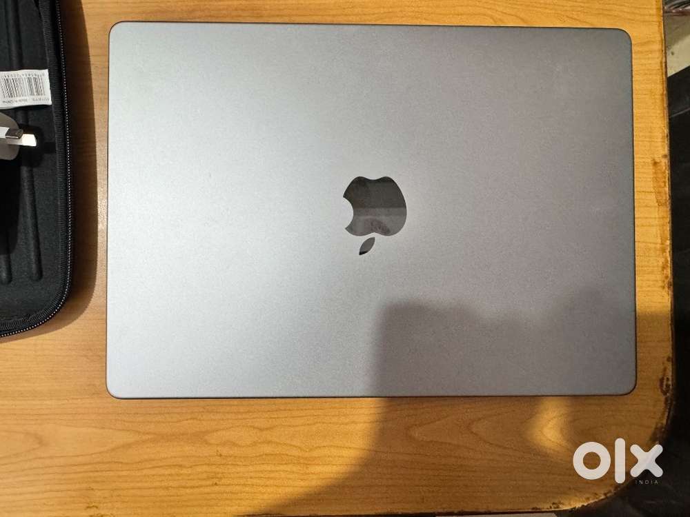 Apple MacBook Pro 14 inch M1 Pro chip 512 gb