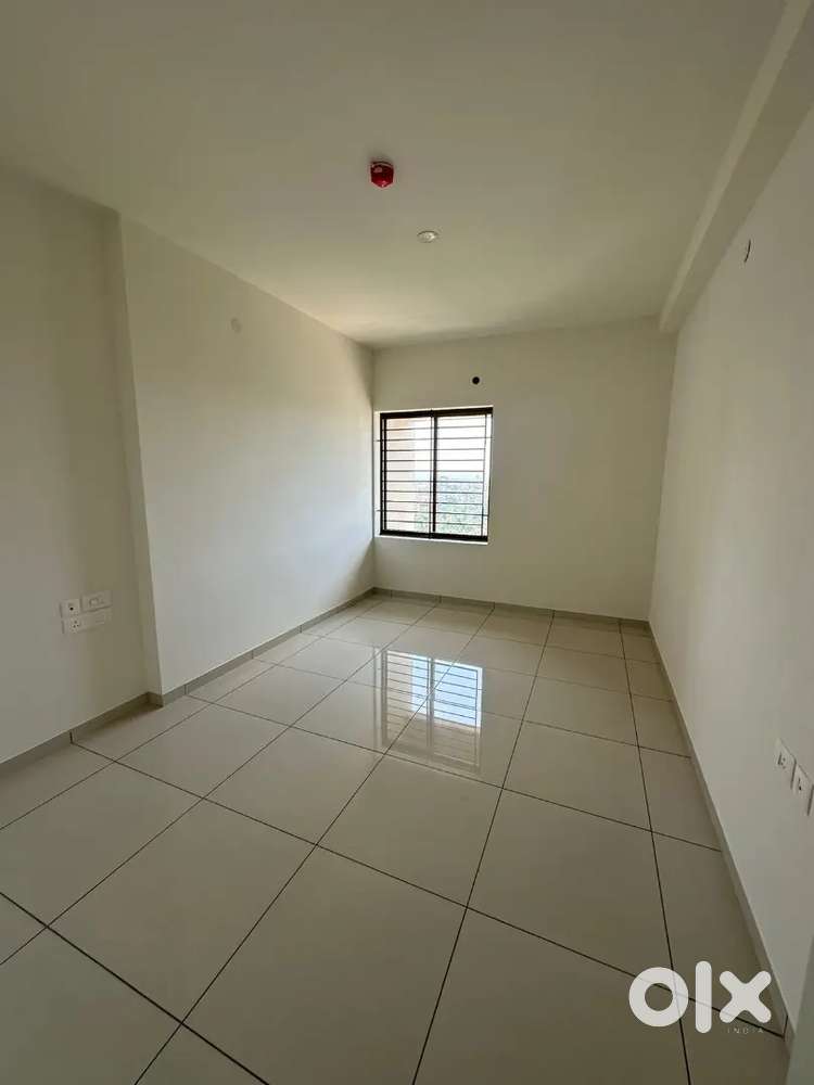 Ready to move 3 bhk