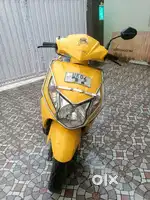 Scooty Honda DIO