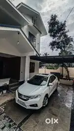 Honda City 2014 Diesel Well Maintained and full showroom service