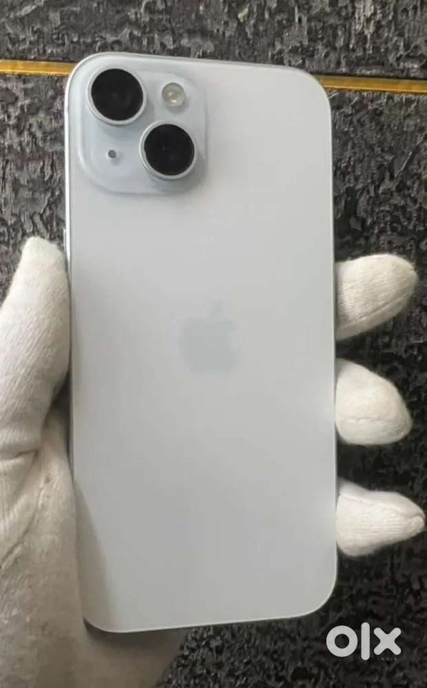 Iphone 15 pro natural Titanium  (  256 GB. )