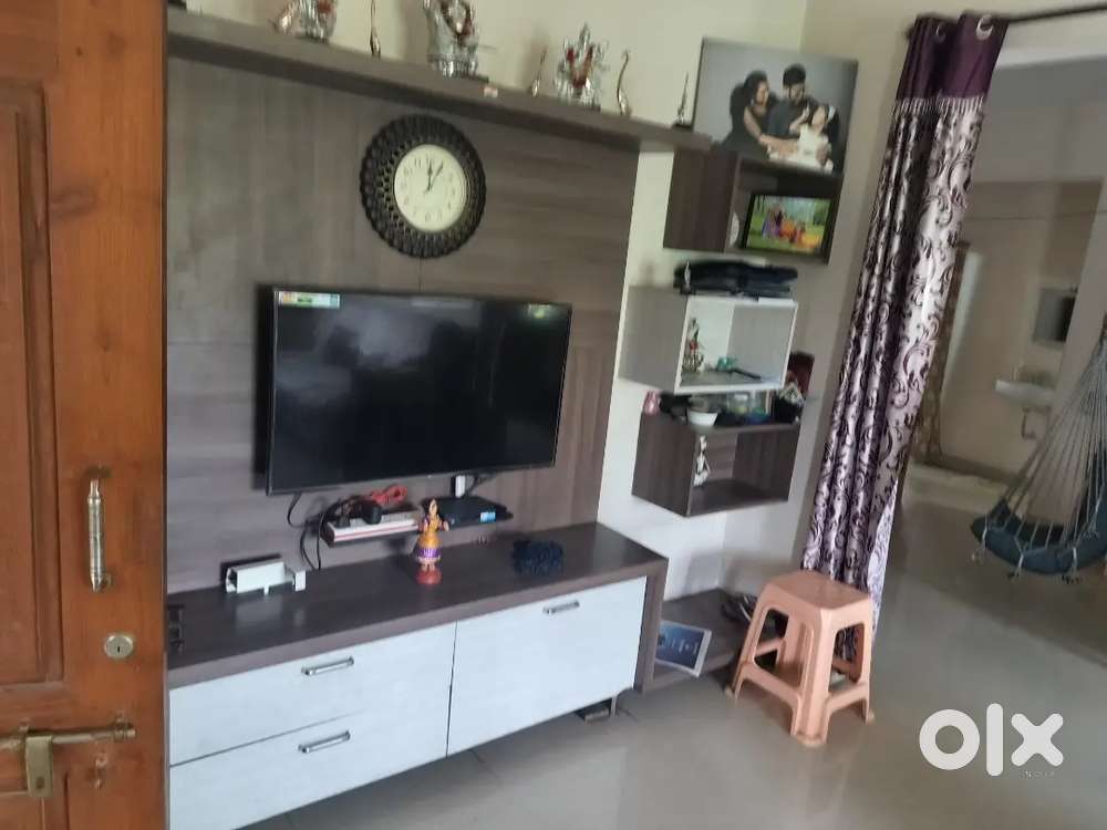 3BHK FLAT FOR SALE IN MADINAGUDA MAIN ROAD