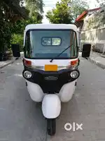 Bajaj Maxima Cargo Diesel Vehicle Available On Rent