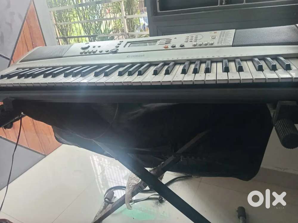 Yamaha keyboard for sale