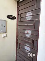 150 Gaj 3 bhk flat for sale