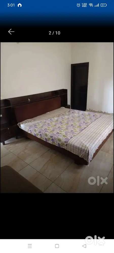 Room for rent in Haibowal khurd rishi nagar 5000-6000