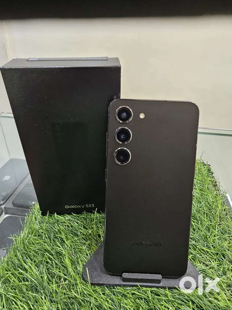 Samsung S23 8gb 128gb full kit Indian(BAJAJ FINANCE AVAILABLE)