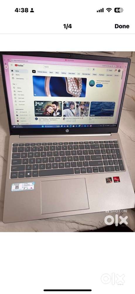New conditon HP laptop
