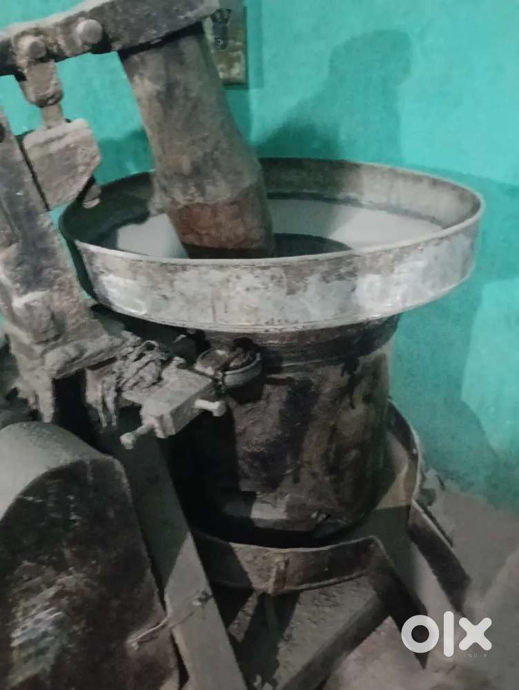 Marachekku oil machine