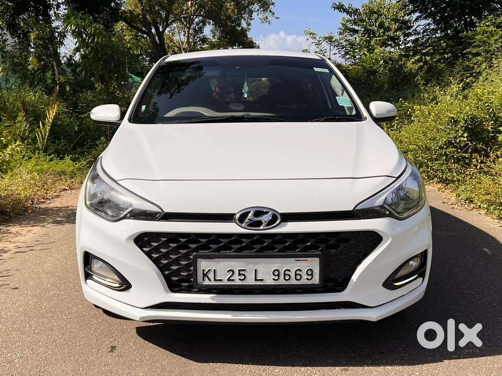Hyundai Elite i20 1.2 Asta (O) CVT, 2018, Petrol
